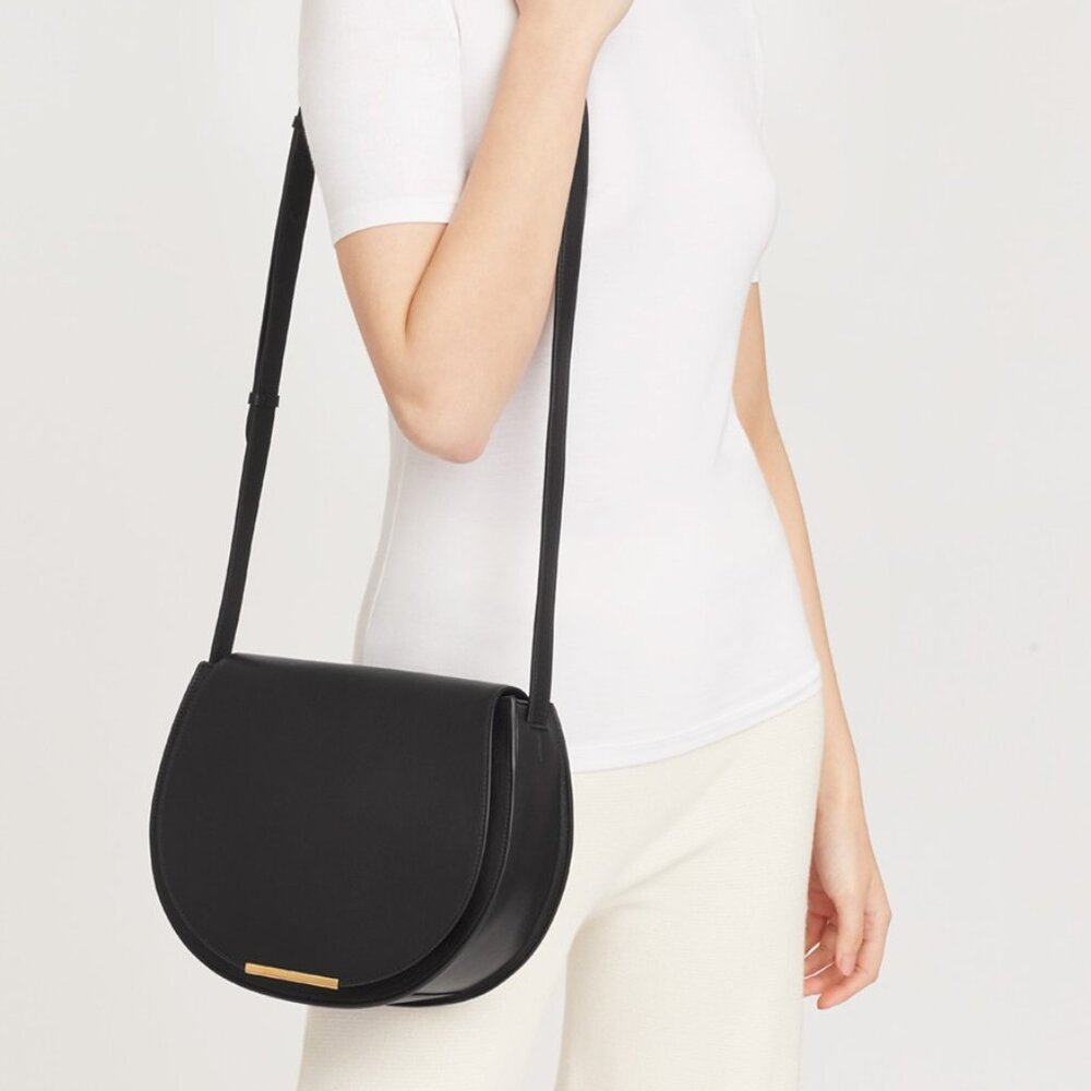 Cuyana Black Leather Crossbody Saddle Bag